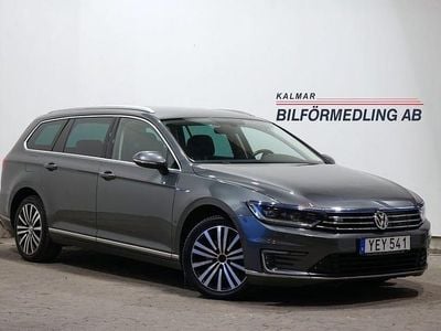 Grå Begagnad 2016 VW Passat Executive Kombi | 159 900 kr (Marknadspris)