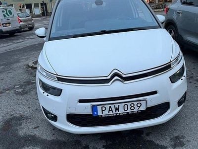 Vit Begagnad 2016 Citroën Grand C4 Picasso Minibuss | 87 000 kr (Marknadspris)