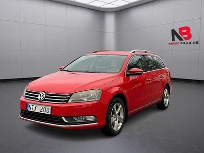 Röd Begagnad 2011 VW Passat Kombi | 104 900 kr (Marknadspris)