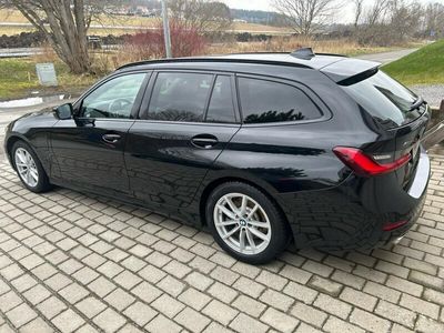 begagnad BMW 330e xDrive Touring Steptronic Sport line Euro 6