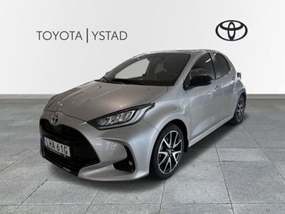 begagnad Toyota Yaris Hybrid 1,5 HSD STYLE