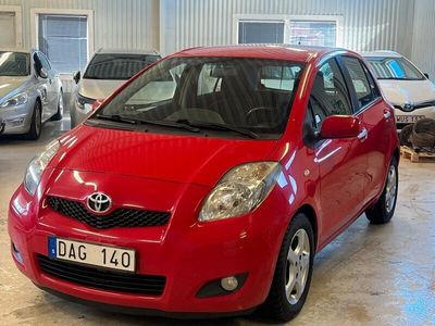 begagnad Toyota Yaris 5-dörrar 1.33 Dual VVT-i Euro 5/Lågmil