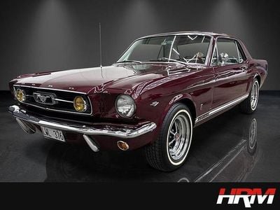 Röd Begagnad 1966 Ford Mustang GT Sedan | 349 900 kr