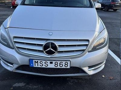 Mercedes B180