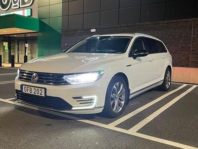 Begagnad VW Passat GTE 218 HK (160 kW) 2017 Kombi