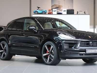 begagnad Porsche Macan S 2024 Svart