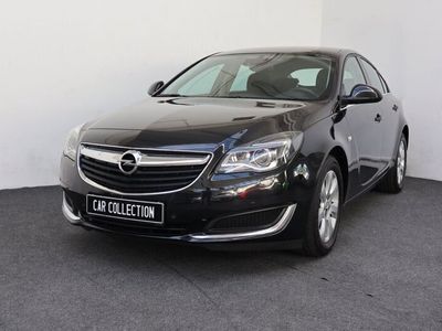 Svart Begagnad 2016 Opel Insignia Halvkombi | 159 900 kr