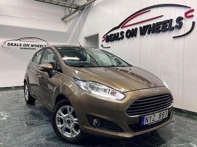 Brun Begagnad 2013 Ford Fiesta Titanium Halvkombi | 74 900 kr (Marknadspris)