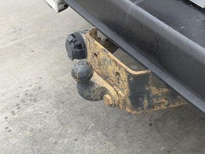 Vit Begagnad 2019 Peugeot Partner Minibuss | 189 800 kr (Marknadspris)