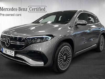 Mörkgrå Begagnad 2022 Mercedes EQA300 AMG SUV | 399 000 kr (Marknadspris)
