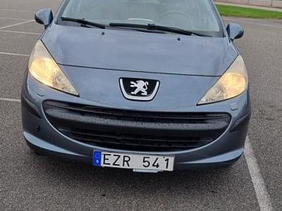 Begagnad Peugeot 207 88 HK (64 kW) 2007 Halvkombi