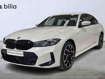 Vit Begagnad 2024 BMW 330e M Sport Sedan | 569 900 kr
