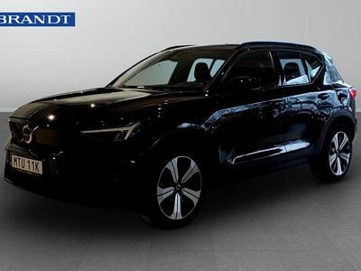 Begagnad Volvo XC40 Single Motor 175 kW (238 HK) 2023 Svart SUV