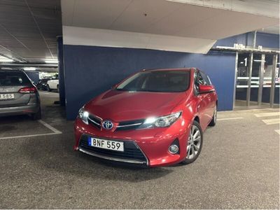 Toyota Auris Hybrid
