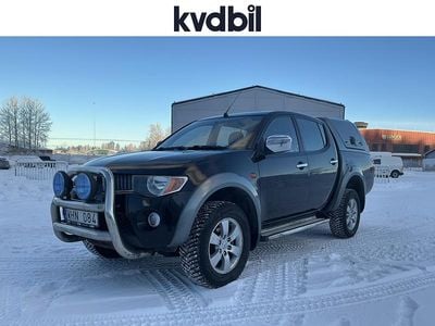Svart Begagnad 2007 Mitsubishi L200 Pickup | 60 000 kr