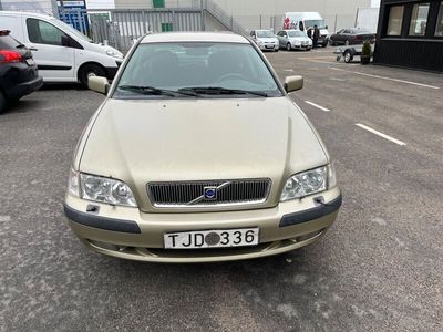 Volvo S40