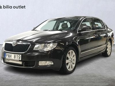 Begagnad Skoda Superb 260 HK (191 kW) 2012 Mbrun Kombi