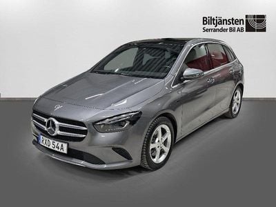Begagnad Mercedes B250 218 HK (160 kW) 2021 Grå Minibuss
