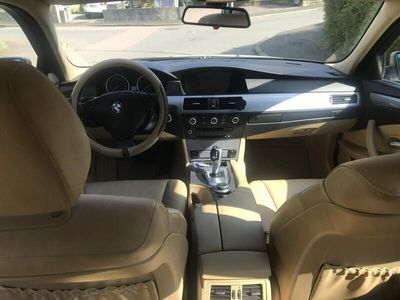 begagnad BMW 530 xi Touring / Auto / SV-Såld / 272 hk