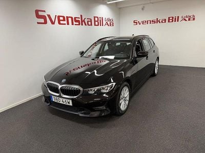 Svart Begagnad 2020 BMW 330e Kombi | 269 000 kr (Marknadspris)