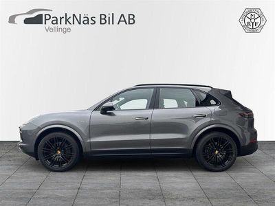 Begagnad Porsche Cayenne 462 HK (339 kW) 2020 Quarzit grey metallic SUV