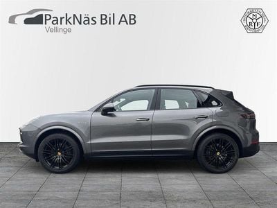Quarzit grey metallic Begagnad 2020 Porsche Cayenne SUV | 719 900 kr