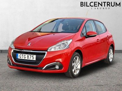 Orange Begagnad 2015 Peugeot 208 Halvkombi | 69 900 kr (Marknadspris)