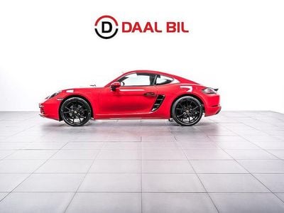 Röd Begagnad 2018 Porsche 718 Cayman Sportkupé | 629 700 kr
