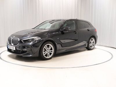 begagnad BMW 118 135i I M-Sport Aut Drag Sensorer Carplay Farthållare 2023, Halvkombi