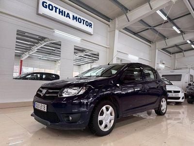 Blå Begagnad 2015 Dacia Sandero | 39 900 kr (Bra pris)