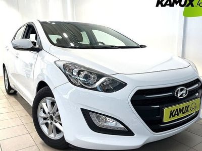 begagnad Hyundai i30 1.6 CRDi 110 hk Lågmilare Rattvärme