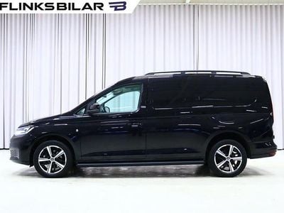 Deep black pärleffekt Begagnad 2023 VW Caddy Maxi Black Edition Minibuss | 379 700 kr (Marknadspris)
