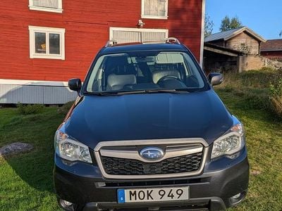 Begagnad Subaru Forester 147 HK (108 kW) 2015 Grå metallic SUV