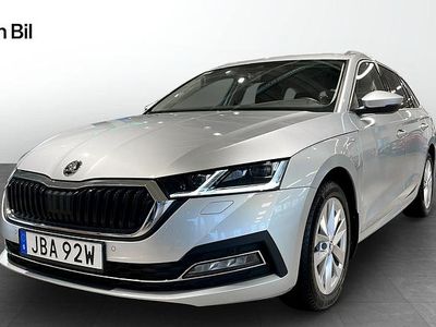 Silver Begagnad 2024 Skoda Octavia Kombi | 324 900 kr (Marknadspris)