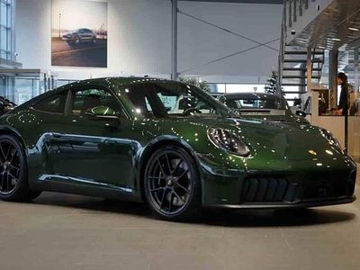 Ny Porsche 911 2026 Grön Sportkupé