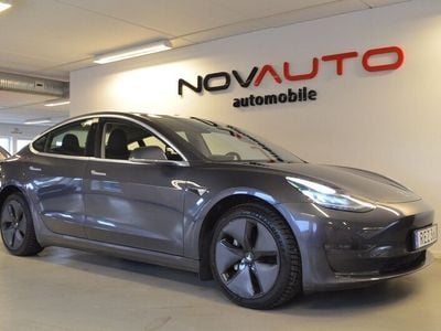 Begagnad Tesla Model 3 Long Range AWD 339 kW (462 HK) 2019 Midnight silver metallic Sedan