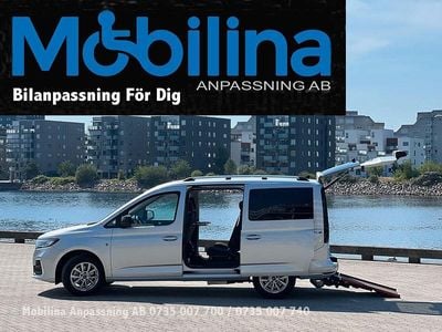 Stardust silver Ny 2025 Ford Tourneo Kombi | 619 000 kr (Lite dyr)