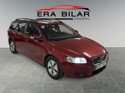 Röd Begagnad 2011 Volvo V50 Momentum Kombi | 56 900 kr (Marknadspris)