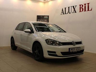 Begagnad VW Golf VII Sport 105 HK (77 kW) 2015 Vit