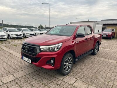 begagnad Toyota HiLux 2.4 AWD AUT ULTIMATE YDRESKÅP VÄRMARE EU6 2-ÅRS