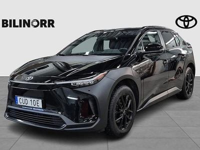 Begagnad Toyota bZ4X Style 164 kW (224 HK) 2023 Svart SUV