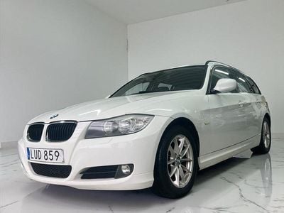 Begagnad BMW 316 Comfort Edition 116 HK (85 kW) 2011 Vit Kombi