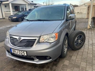 Begagnad 2014 Lancia Voyager Minibuss | 109 000 kr (Marknadspris)