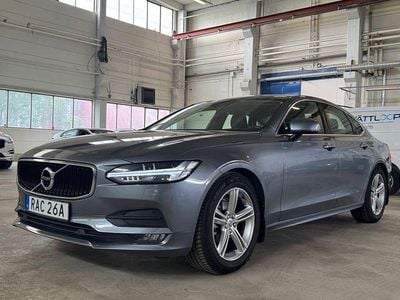 Begagnad Volvo S90 Momentum 190 HK (139 kW) 2019 Grå Sedan