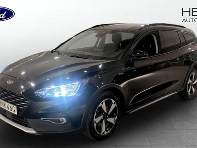 Svart (black) Begagnad 2022 Ford Focus Active Kombi | 209 900 kr (Marknadspris)