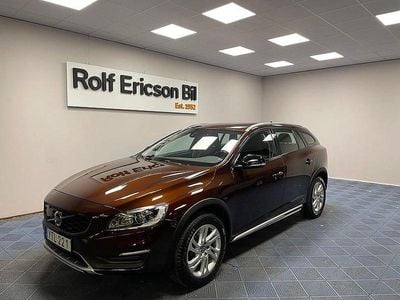 Brun Begagnad 2017 Volvo V60 CC Standard Kombi | 159 500 kr (Lite dyr)