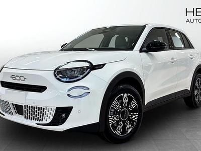Ny Fiat 600 Icon 110 HK (80 kW) 2025 Vit SUV