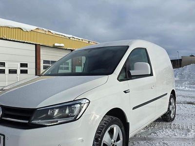 Begagnad VW Caddy 102 HK (75 kW) 2020 Minibuss