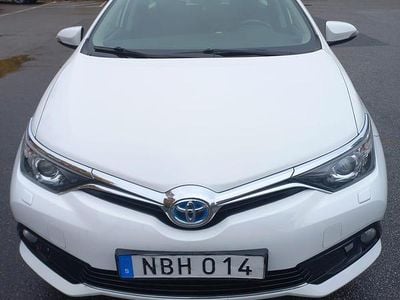 Begagnad 2018 Toyota Auris Touring Sports Kombi | 159 000 kr (Marknadspris)