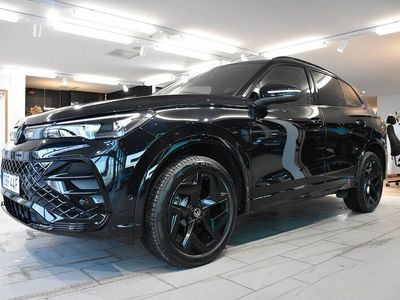 Svart Begagnad 2024 VW Tiguan Style SUV | 544 700 kr